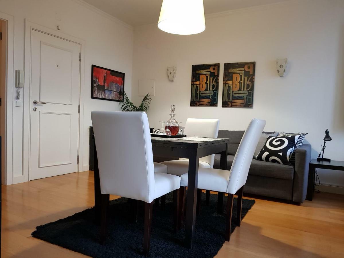 Apartment Downtown Apartments Bica Lisbon